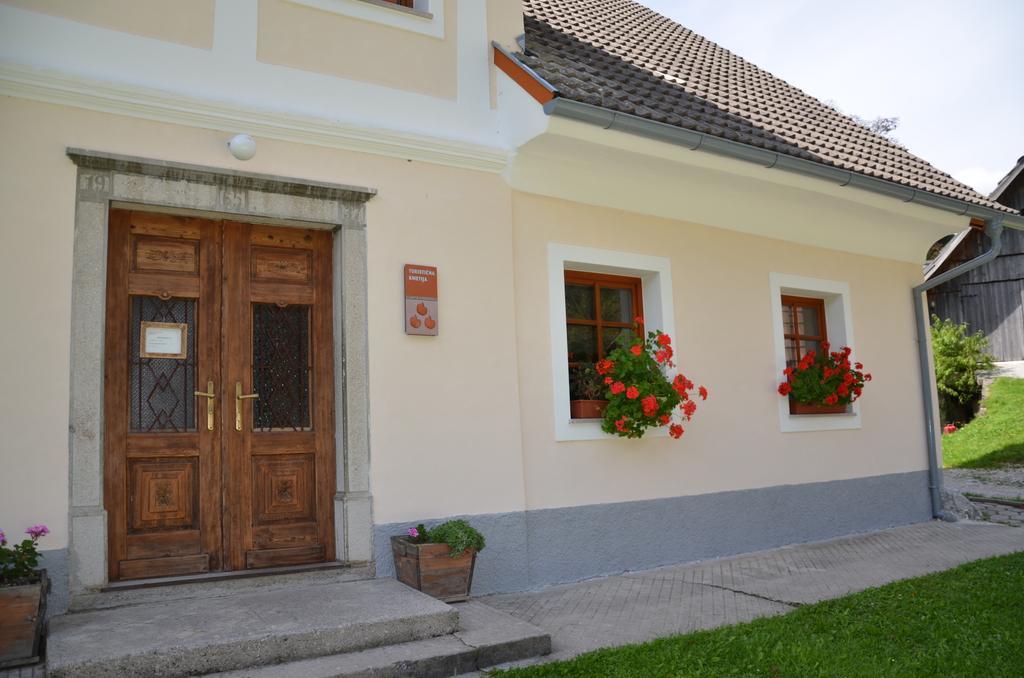 The Farmhouse Bevsek Osep โซลกาวา ภายนอก รูปภาพ